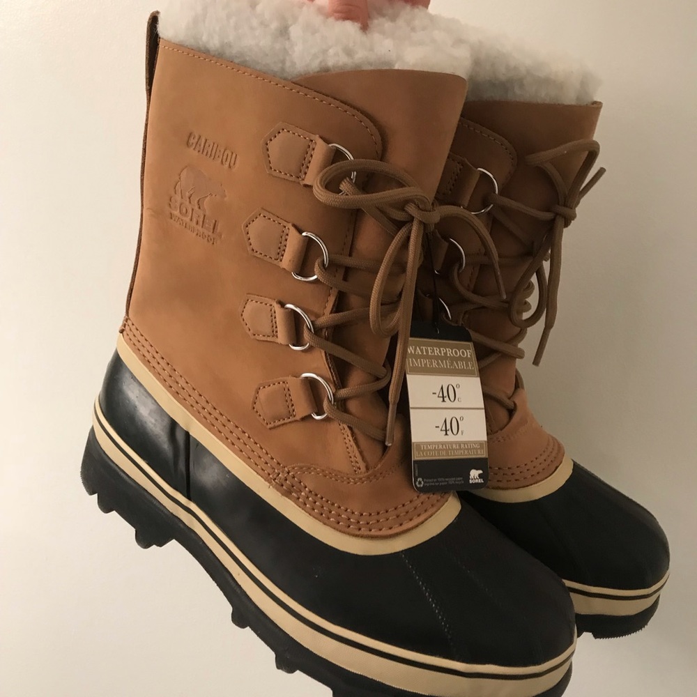 New with tags Sorel Women’s Caribou Boot 9.5